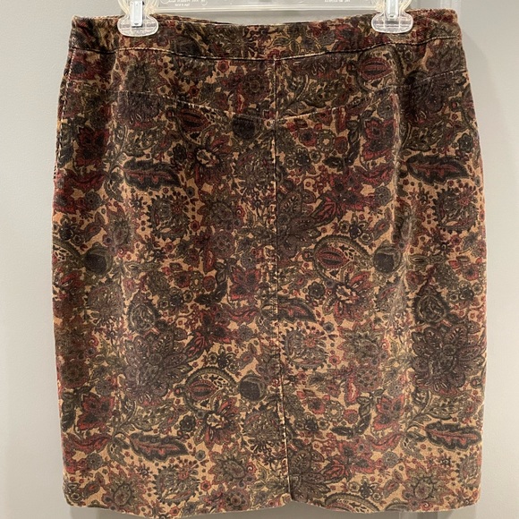 PAISLEY PRINT SKIRT - Picture 2 of 4
